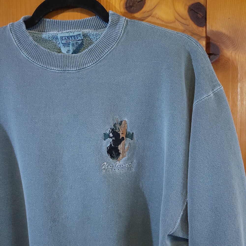 Santee Vintage 90s embroidered 80s up north wisconsin Large Crewneck Sweatshirt